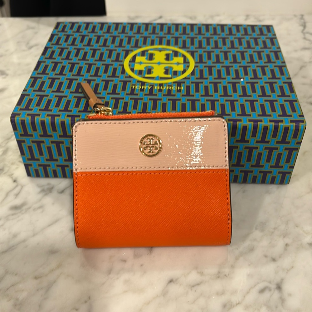Tory Burch Robinson Color-Block Mini Wallet